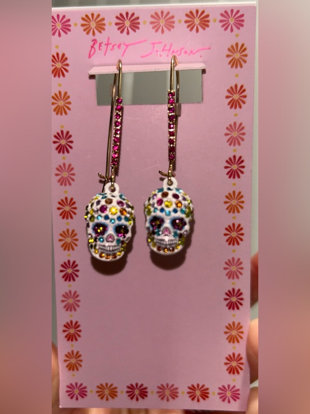 Betsey Johnson Faux Stone Sugar Skull Dangle Earrings white skull charms NWT
